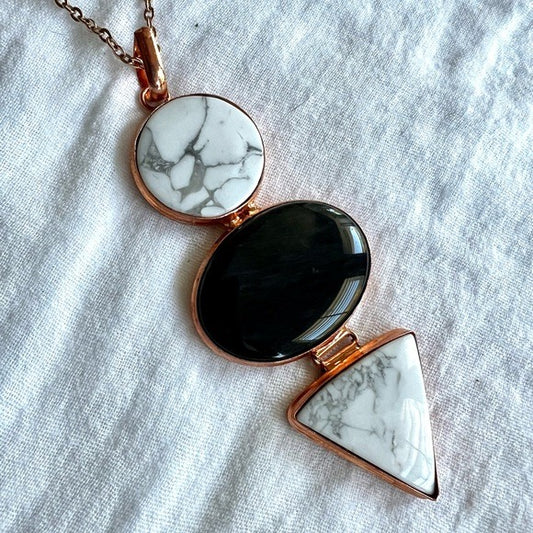 MASSIVE! Copper Howlite + Black Onyx Pendant Necklace
