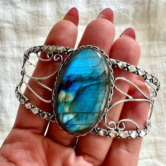 925 WOW! Royal Blue Flash Labradorite Cuff Bracelet