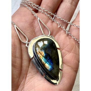 925 STUNNING Rainbow Flash LABRADORITE Pendant Necklace