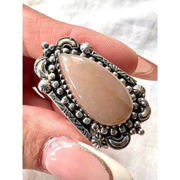 925 Ornate Peach Moonstone Vintage Style Ring 8.5