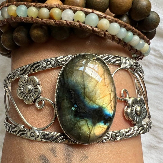 925 OMG Amazing! Lightning Flash Labradorite Cuff Bracelet