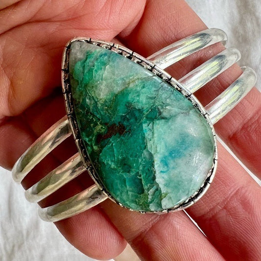 925 Quantum Quattro Teardrop Cuff Bracelet