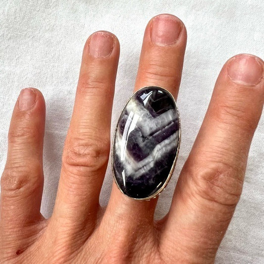 925 Dream Amethyst Large Chevron Ring Sz 11