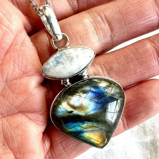 925 OMG! GORGEOUS! Rainbow Flash Moonstone + Labradorite Pendant Necklace