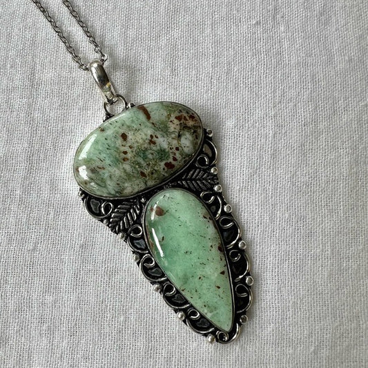 925 Meditation Boulder Chrysoprase Pendant Necklace