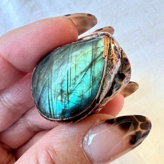 Dragons Eye FIRE FLASH Labradorite Ring - Sz Adjustable.