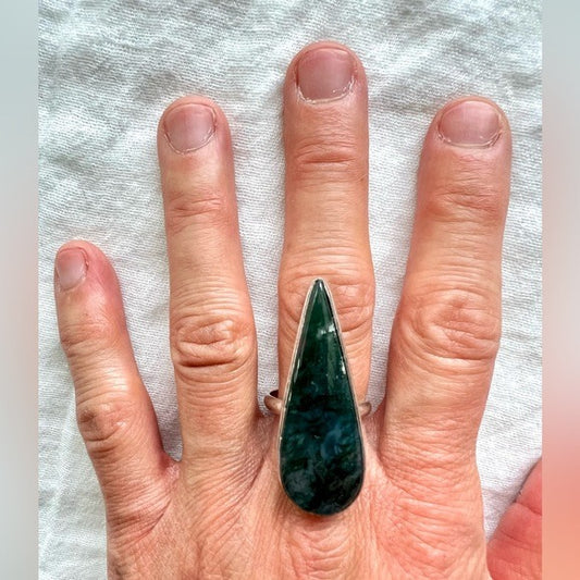 925 LONG Teardrop Moss Agate Ring! 8.25