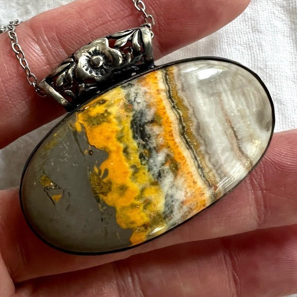 925 Souls Growth! Bumble Bee Jasper Pendant Necklace