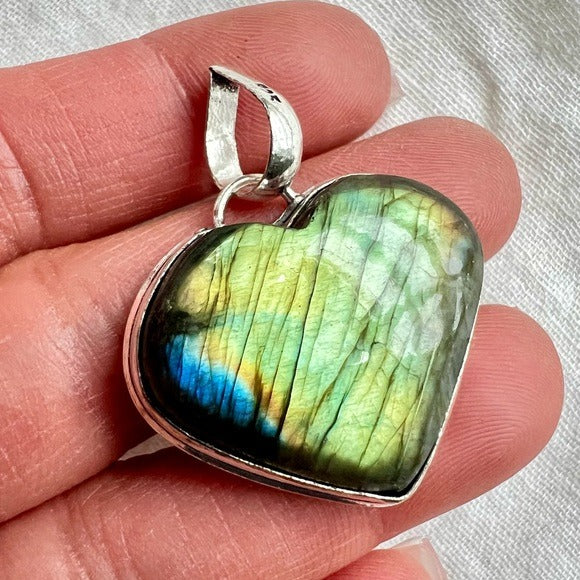 925 Flash Labradorite ❤️ Heart Pendant Necklace