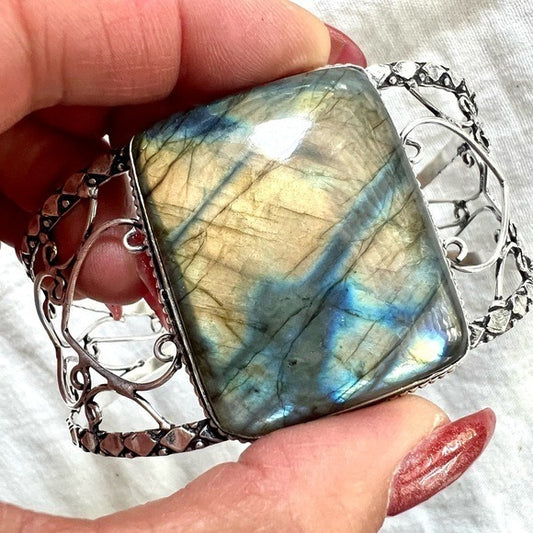 925 HUGE! Lightning Flash Labradorite Cuff Bracelet