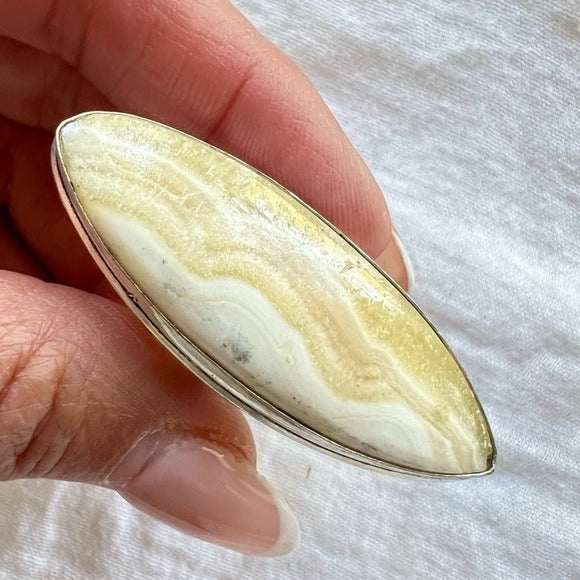 925 Blonde Laguna Lace Calcite Marquis Ring 6