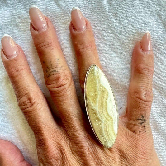 925 Blonde Laguna Lace Calcite Marquis Ring 6
