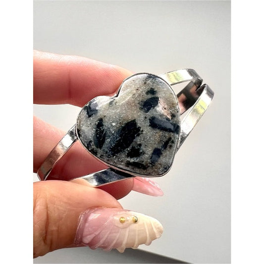 925 STRENGTH + Protection Hornblende Heart 🖤 Cuff Bracelet