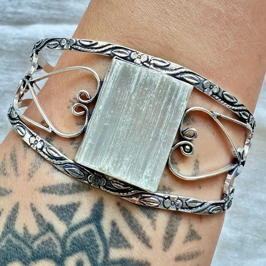 925 RAW Selenite Crystal Charging Cuff Bracelet