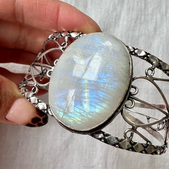 925 WOW! Gorgeous Rainbow FLASH Moonstone Cuff Bracelet