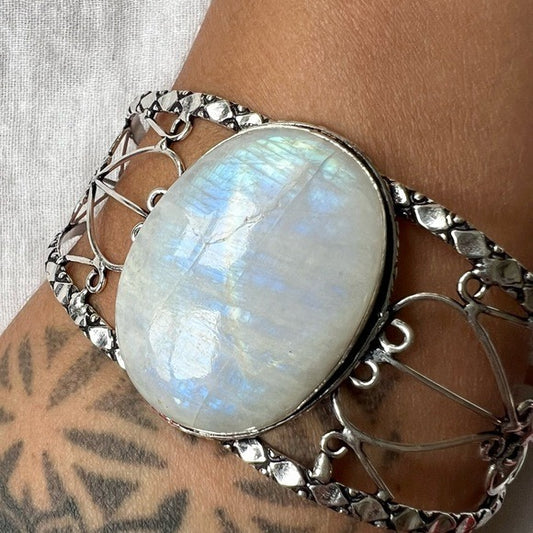 925 WOW! Gorgeous Rainbow FLASH Moonstone Cuff Bracelet