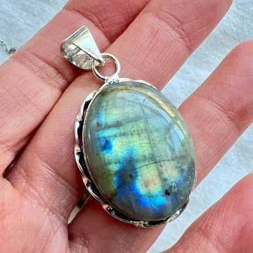 925 You Choose! Flash Labradorite Cabachon Pendant Necklace