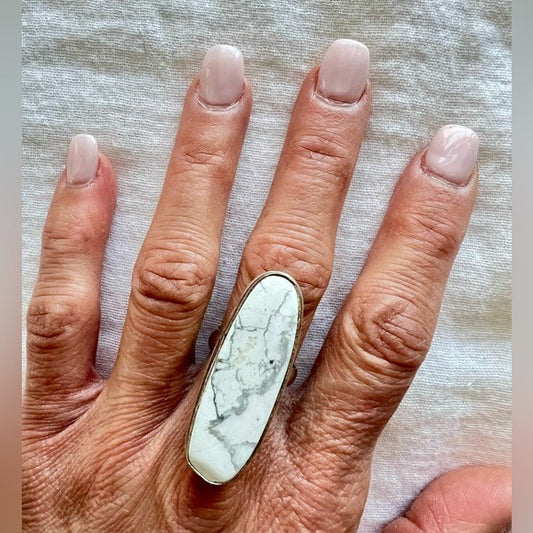 925 Divine Light Long Howlite Ring 7.5