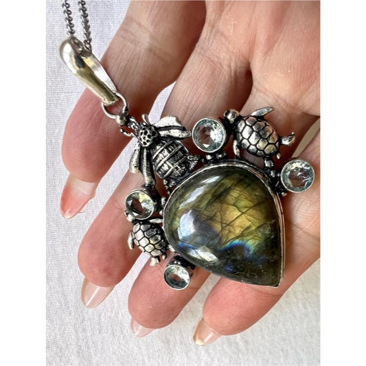 925 BEE! Bright Flash Labradorite + Topaz Pendant Necklace